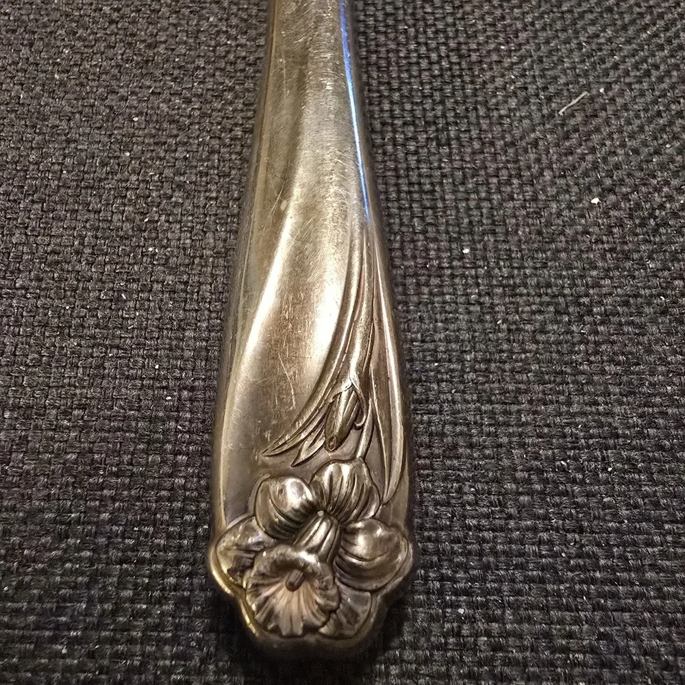 4 Silverplated DAFFODIL 9.5